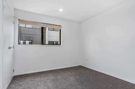 Photo of property in 7/10 Wilsher Crescent, Henderson, Auckland, 0612