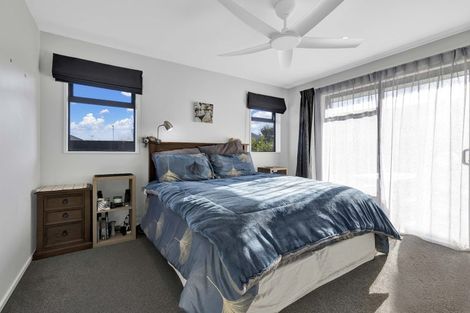 Photo of property in 6 Highgate Drive, Rangiora, 7400