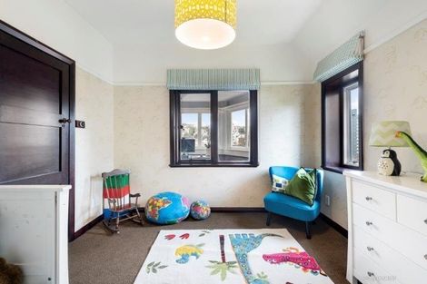 Photo of property in 323 The Terrace, Te Aro, Wellington, 6011