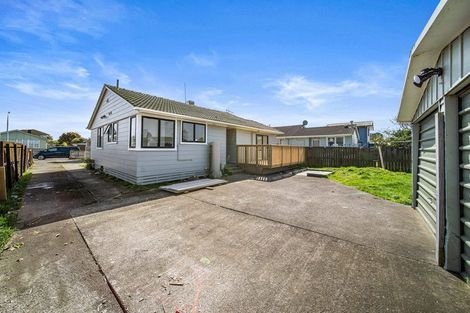 Photo of property in 54 Valiant Street, Mangere, Auckland, 2022