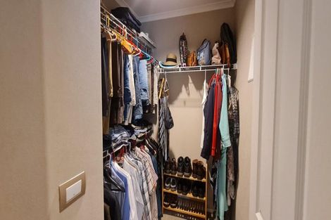 Photo of property in 44 Phillips Street, Sanson, 4817