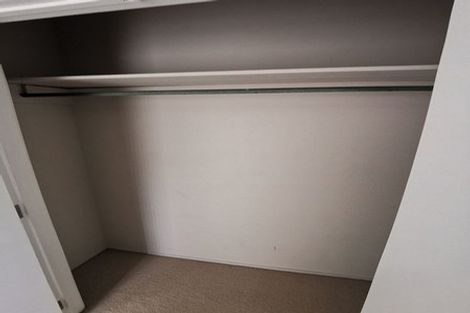 Photo of property in 49a Bruce Mclaren Road, Henderson, Auckland, 0612