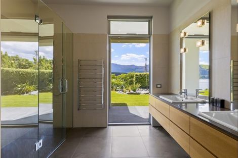 Photo of property in 37 Arrowtown-lake Hayes Road, Lake Hayes, Queenstown, 9371