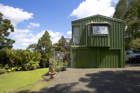 Photo of property in 102 Taylor Road, Waimauku, 0882