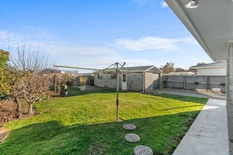 Photo of property in 63 Denise Crescent, Hornby, Christchurch, 8042