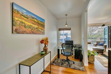 Photo of property in 14 Simla Avenue, Havelock North, 4130