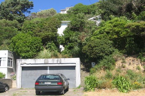 Photo of property in 84 Curtis Street, Northland, Wellington, 6012
