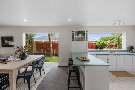 Photo of property in 1/130 Maidstone Road, Ilam, Christchurch, 8041