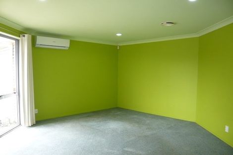 Photo of property in 6 Spinnaker Drive, Flagstaff, Hamilton, 3210