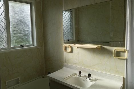 Photo of property in 53 Wynyard Crescent, Tamatea, Napier, 4112