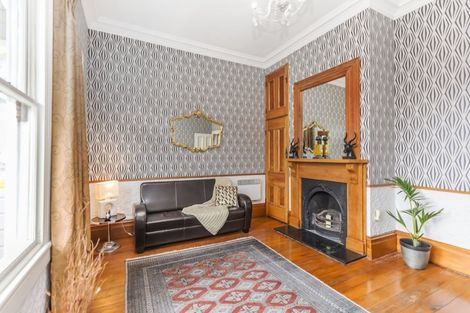 Photo of property in 18 Bidwill Street, Mount Cook, Wellington, 6021