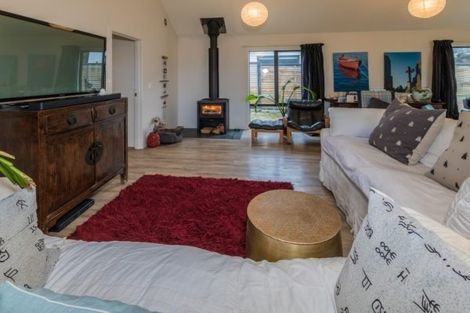 Photo of property in 30 Marbleleaf Lane, Albert Town, Wanaka, 9305