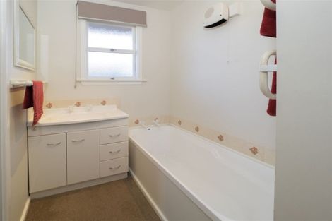 Photo of property in 61 Grove Street, Tinwald, Ashburton, 7700