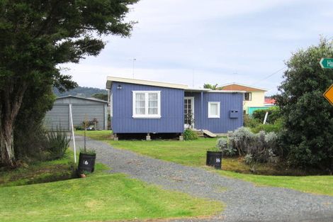 Photo of property in 16 Harbour View Road, Point Wells, Warkworth, 0986