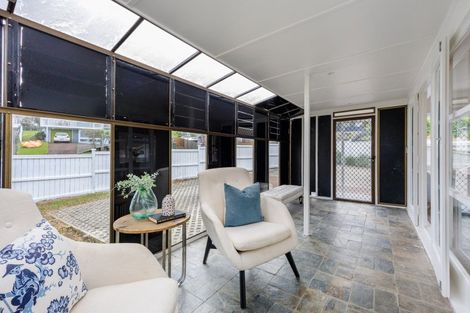 Photo of property in 21 Compton Street, Hillcrest, Auckland, 0627