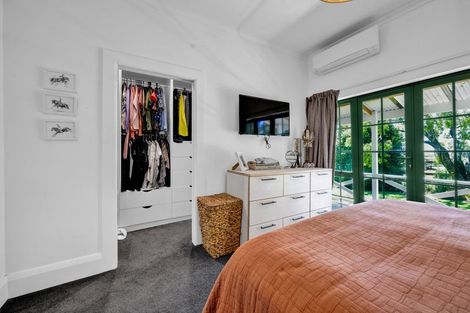 Photo of property in 1 Waingongoro Road, Cardiff, Stratford, 4391