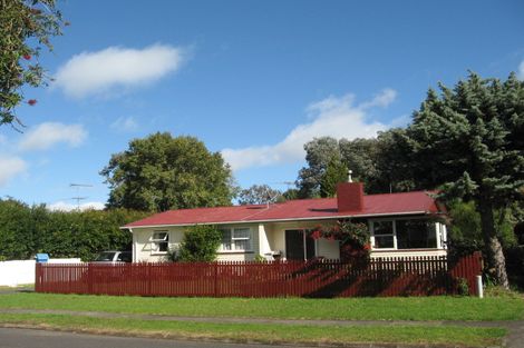 Photo of property in 53 Ennis Avenue, Pakuranga Heights, Auckland, 2010