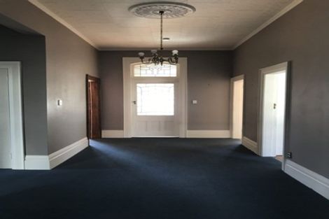 Photo of property in 7a Hawker Street, Mount Victoria, Wellington, 6011