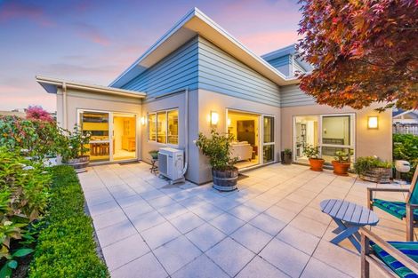 Photo of property in 3 Willowgrange Place, Pukekohe, 2120