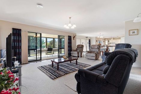 Photo of property in 104 Basley Road, Owhata, Rotorua, 3010