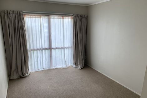 Photo of property in 14 Kilkenny Place, Fitzherbert, Palmerston North, 4410