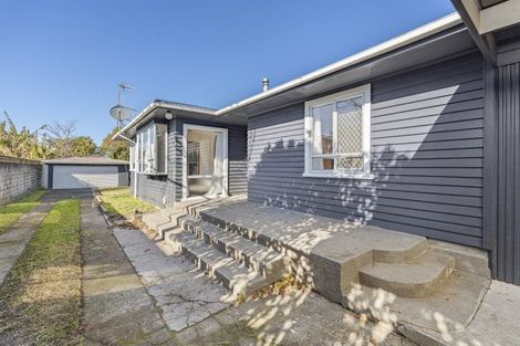 Photo of property in 25 Brookes Terrace, Waitara, 4320