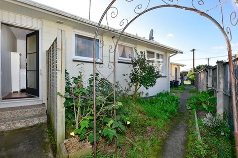 Photo of property in 2/22 Keppel Street, New Brighton, Christchurch, 8083