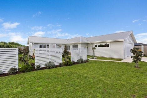 Photo of property in 18 Roka Street, Bell Block, New Plymouth, 4312
