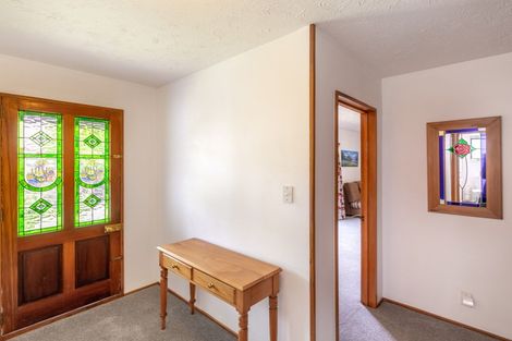 Photo of property in 11 Warner Place, Heathcote Valley, Christchurch, 8022