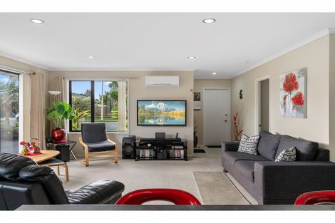 Photo of property in 25 Kedge Drive, Mangawhai, 0505