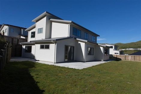 Photo of property in 5 Prestwich Rise, Churton Park, Wellington, 6037