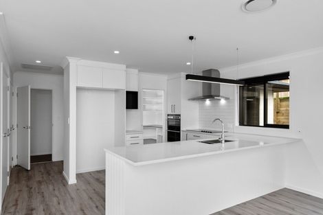 Photo of property in 7 Brendan Close, Omokoroa, 3114