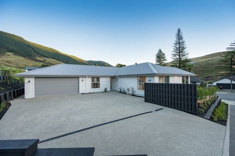 Photo of property in 55 Sunningdale Drive, Stoke, Nelson, 7011