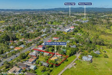 Photo of property in 438 Don Buck Road, Massey, Auckland, 0614