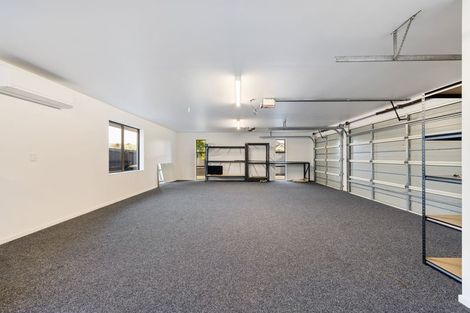 Photo of property in 5 Foresters Crescent, Parklands, Christchurch, 8083