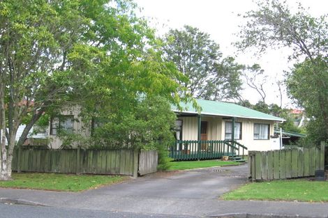 Photo of property in 93 Kemp Road, Massey, Auckland, 0614