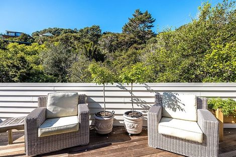 Photo of property in 24 Miro Road, Palm Beach, Waiheke Island, 1081