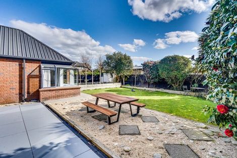 Photo of property in 12 Patricia Place, Harewood, Christchurch, 8051