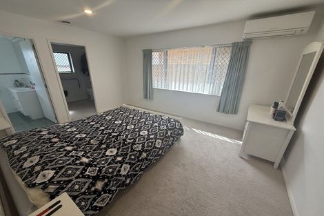 Photo of property in 1/338 Mount Albert Road, Mount Roskill, Auckland, 1041