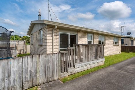 Photo of property in 3a Harlech Place, Dinsdale, Hamilton, 3204