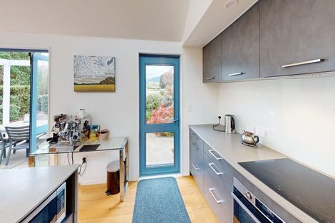 Photo of property in 240 Peka Peka Road, Peka Peka, Waikanae, 5391