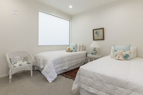 Photo of property in 110 Lake Terrace, Taupo, 3330