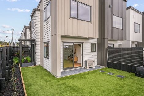 Photo of property in 20/48 Moire Road, Massey, Auckland, 0614