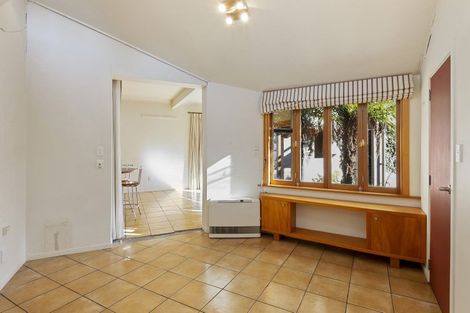 Photo of property in 36 Garden Road, Merivale, Christchurch, 8014