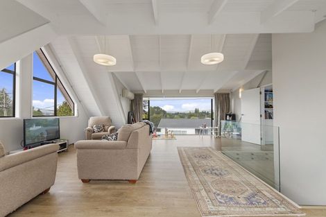 Photo of property in 87 Grand Vue Road, Kawaha Point, Rotorua, 3010