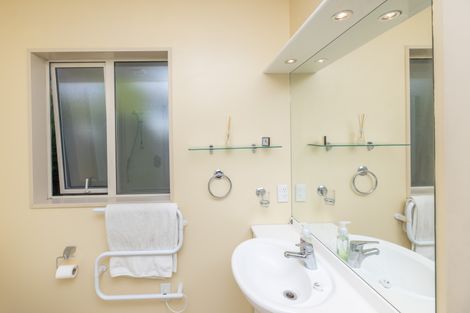 Photo of property in 10 Harrys Way, Redwood, Christchurch, 8051