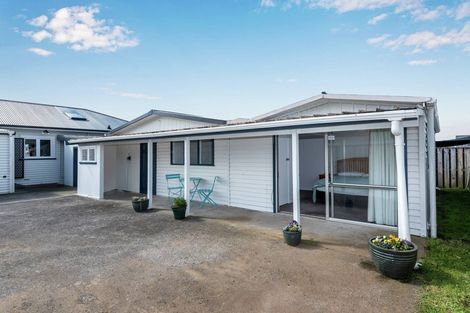 Photo of property in 18a Jellicoe Road, Manurewa, Auckland, 2102