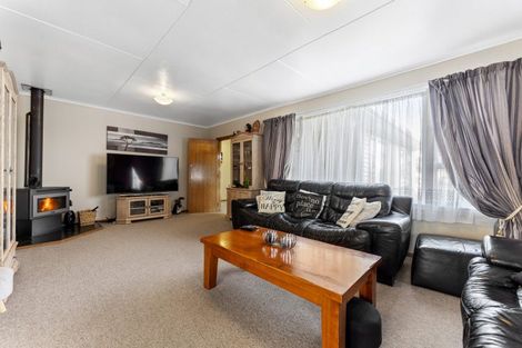 Photo of property in 8 Hulke Street, Foxton, 4814