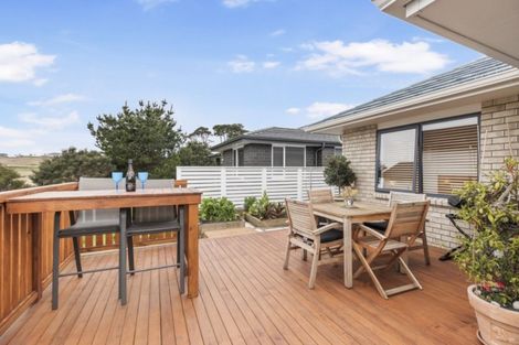 Photo of property in 21 Discovery Drive, Gulf Harbour, Whangaparaoa, 0930