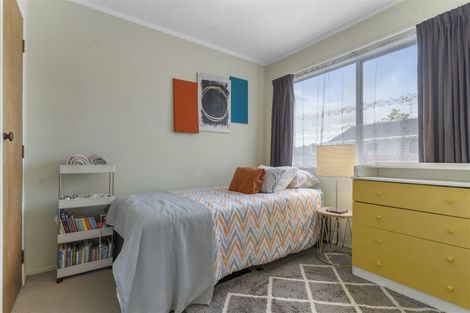 Photo of property in 2/21 Latham Avenue, Pakuranga, Auckland, 2010